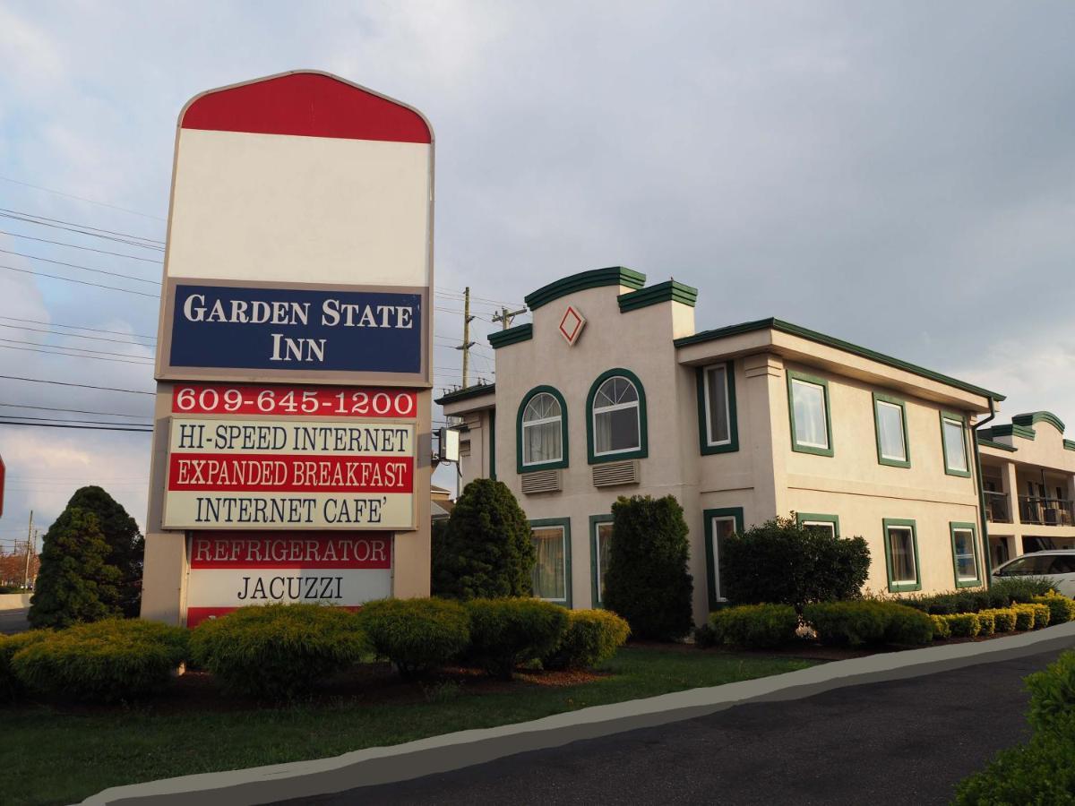 Staying Near T W Sports Inc: 4 Budget Hotels Compared