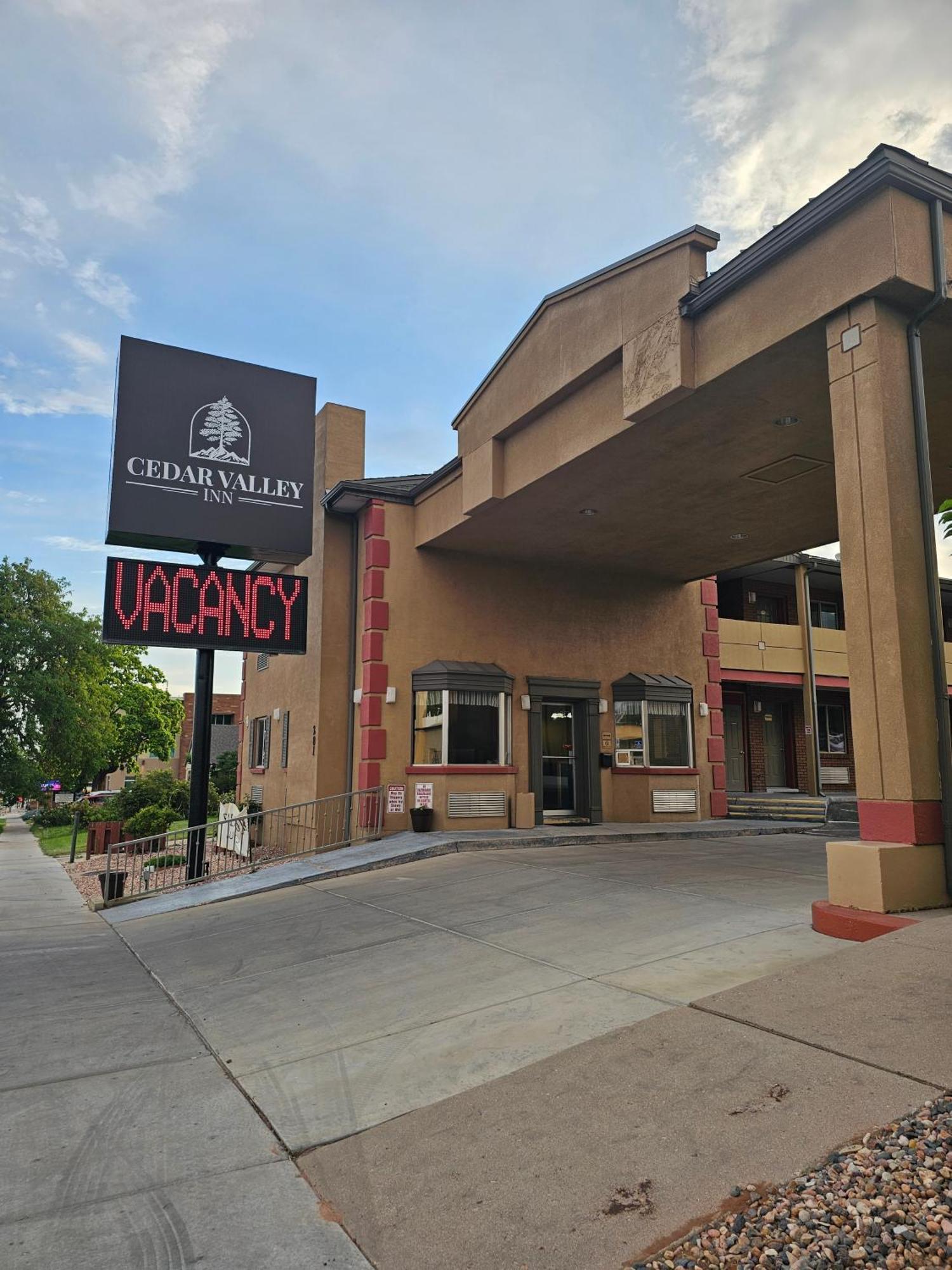 4 Smart Airport Hotels Near Cedar City Recreation Dept Worth Booking
