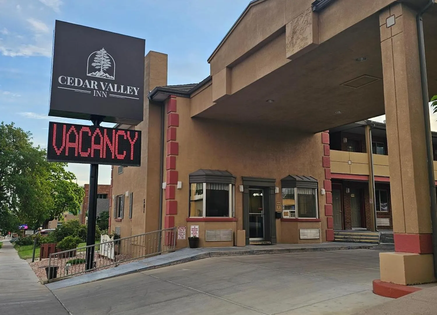 4 Smart Airport Hotels Near Cedar City Recreation Dept Worth Booking